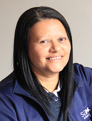 Dr Averalda van Graan